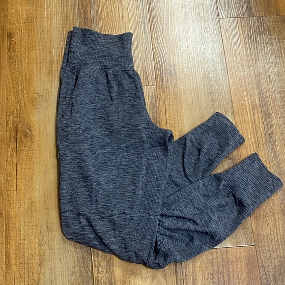 Athleta Venice Joggers athletic Pants dark gray with Zipper Pocket size XXS - Picture 1 of 9